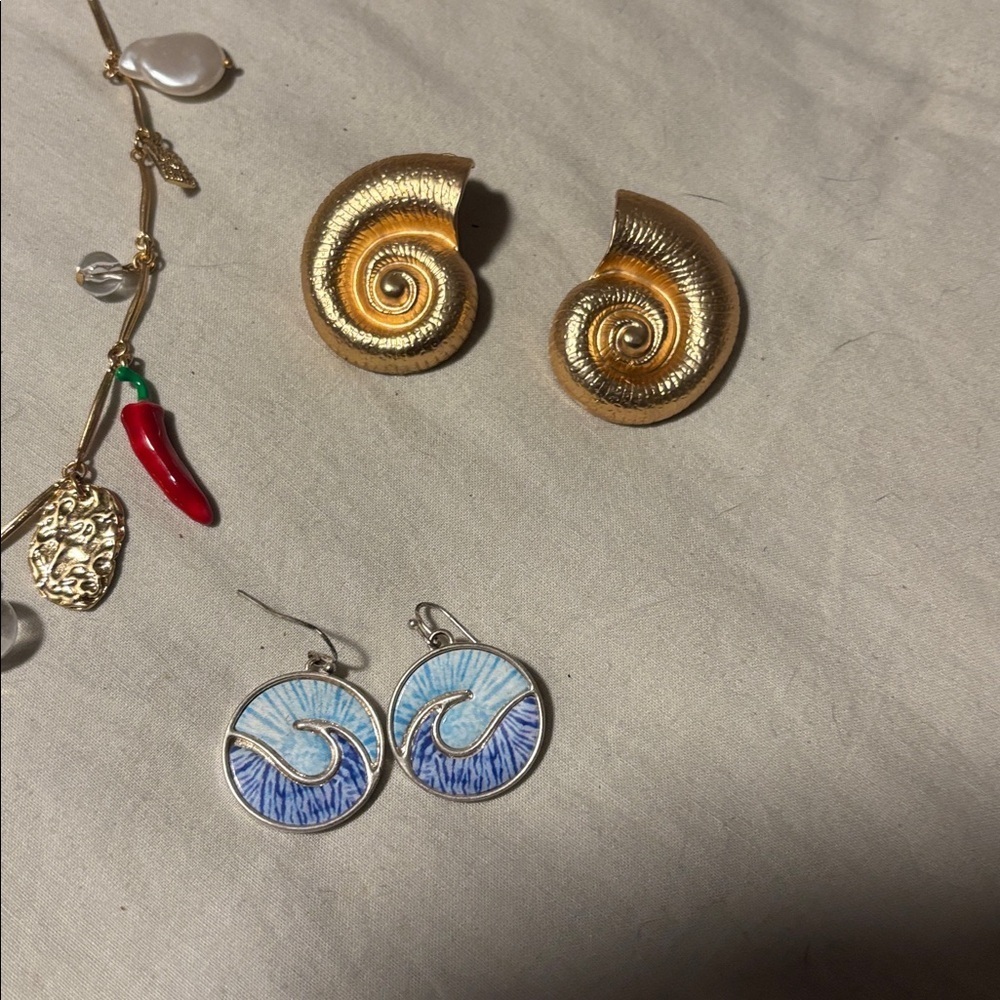 ZARA coastal jewelry bundle - Picture 3 of 5